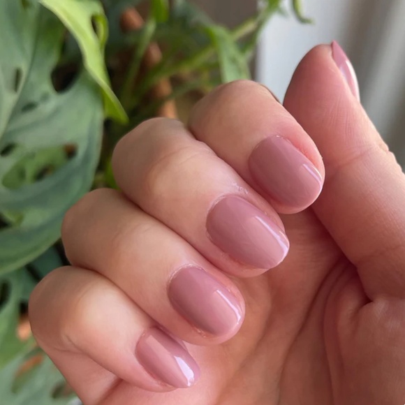 Olive and June press on nails - pack of 2 - Picture 1 of 5